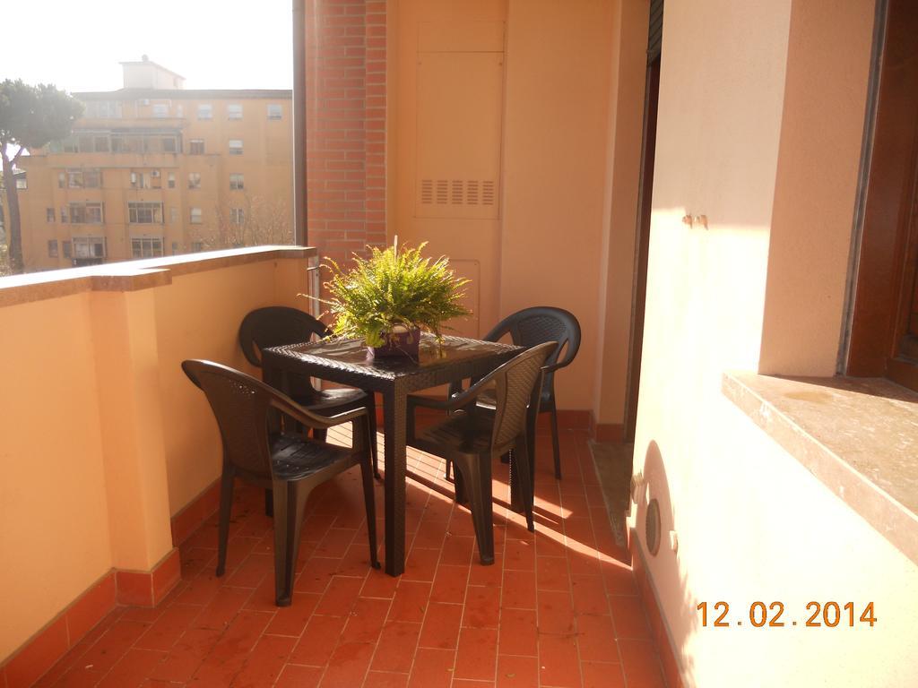 Apartment Via Delle Torri Пиза Номер фото